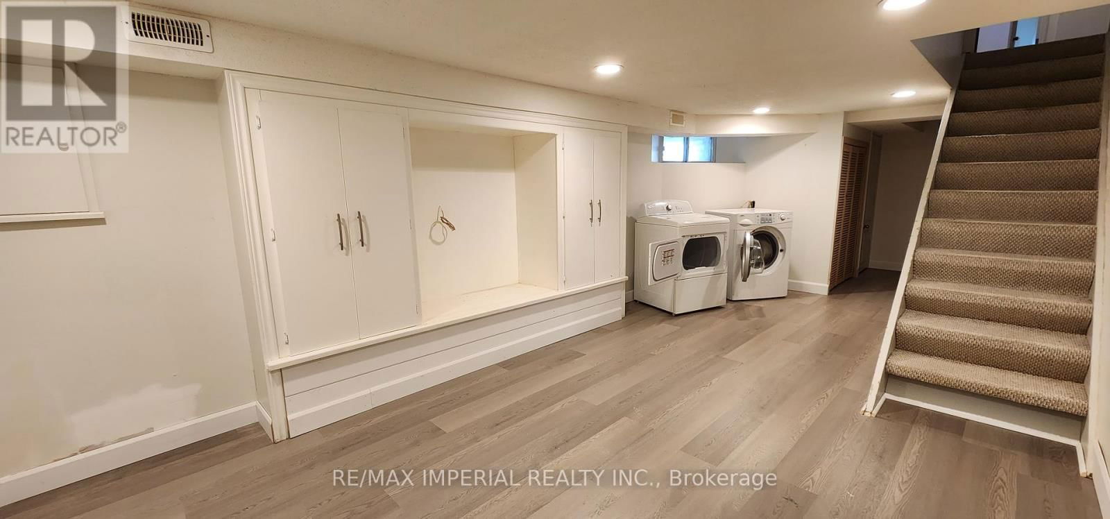 Main - 157 BOOTH AVENUE Image 8