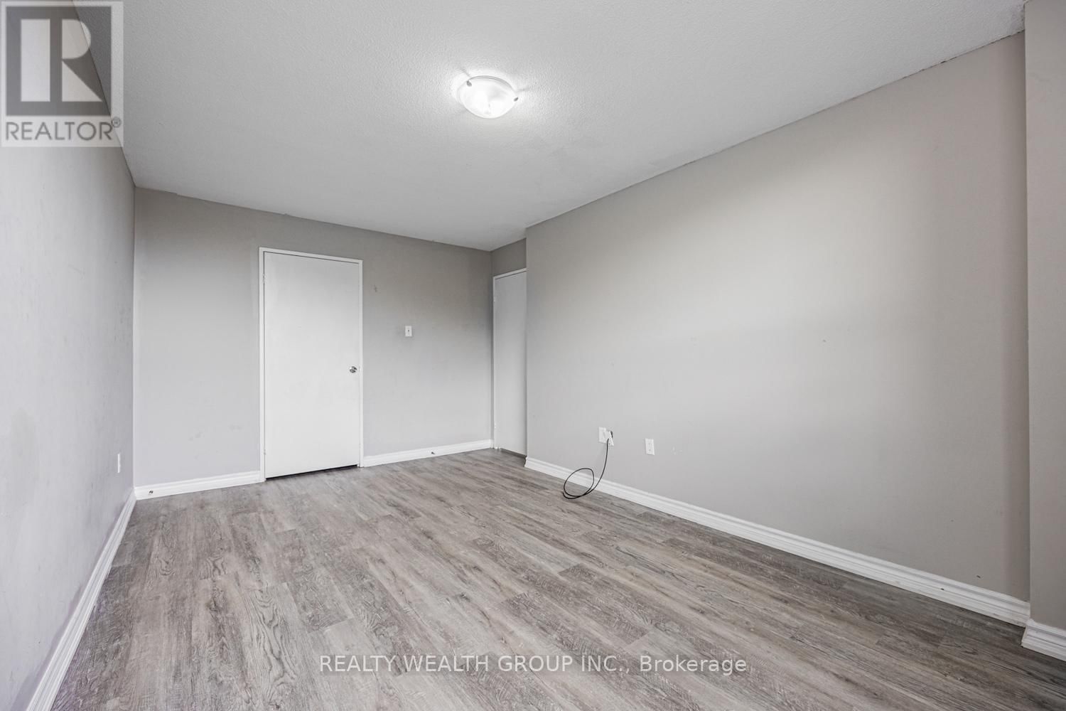 306 - 4062 LAWRENCE AVENUE Image 19