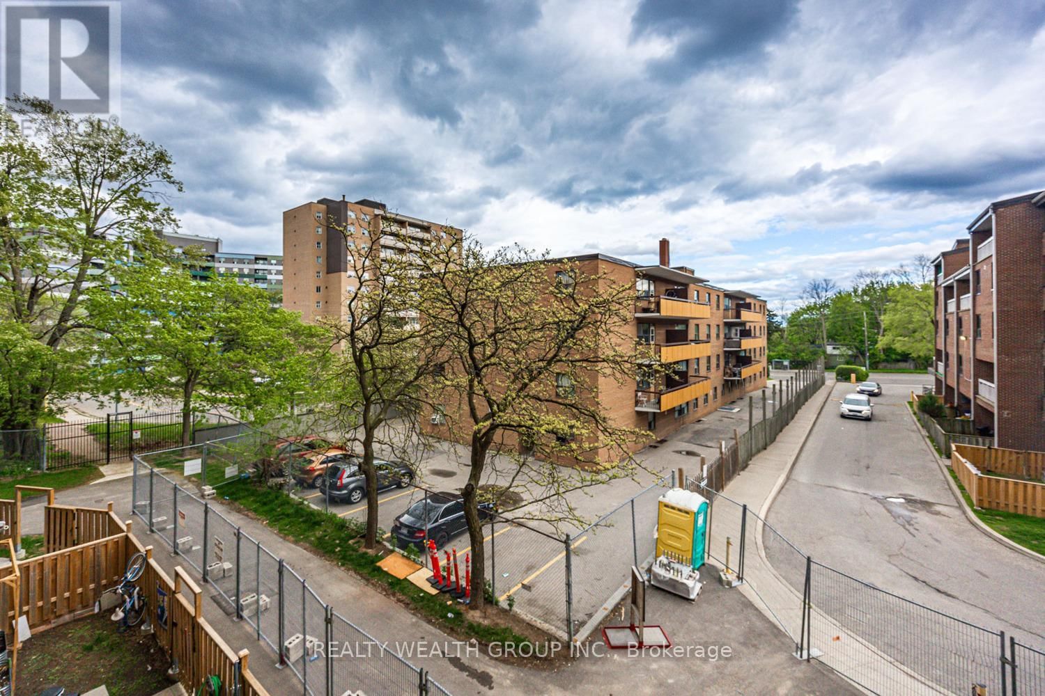 306 - 4062 LAWRENCE AVENUE Image 25