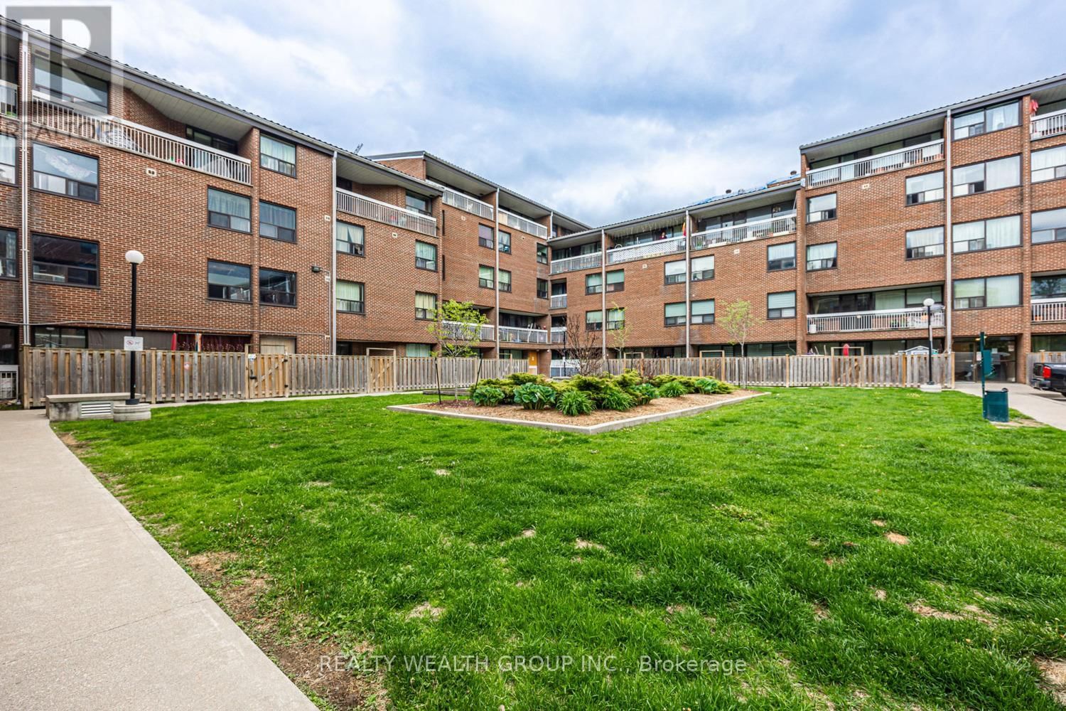 306 - 4062 LAWRENCE AVENUE Image 26