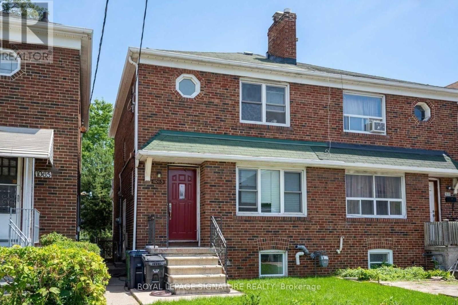 Upper - 1063 PAPE AVENUE Image 11