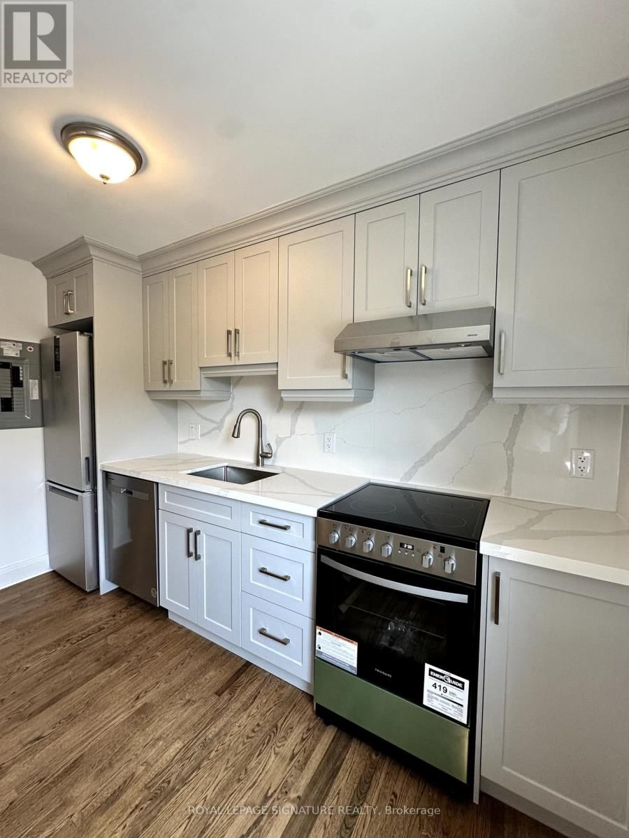Upper - 1063 PAPE AVENUE Image 2