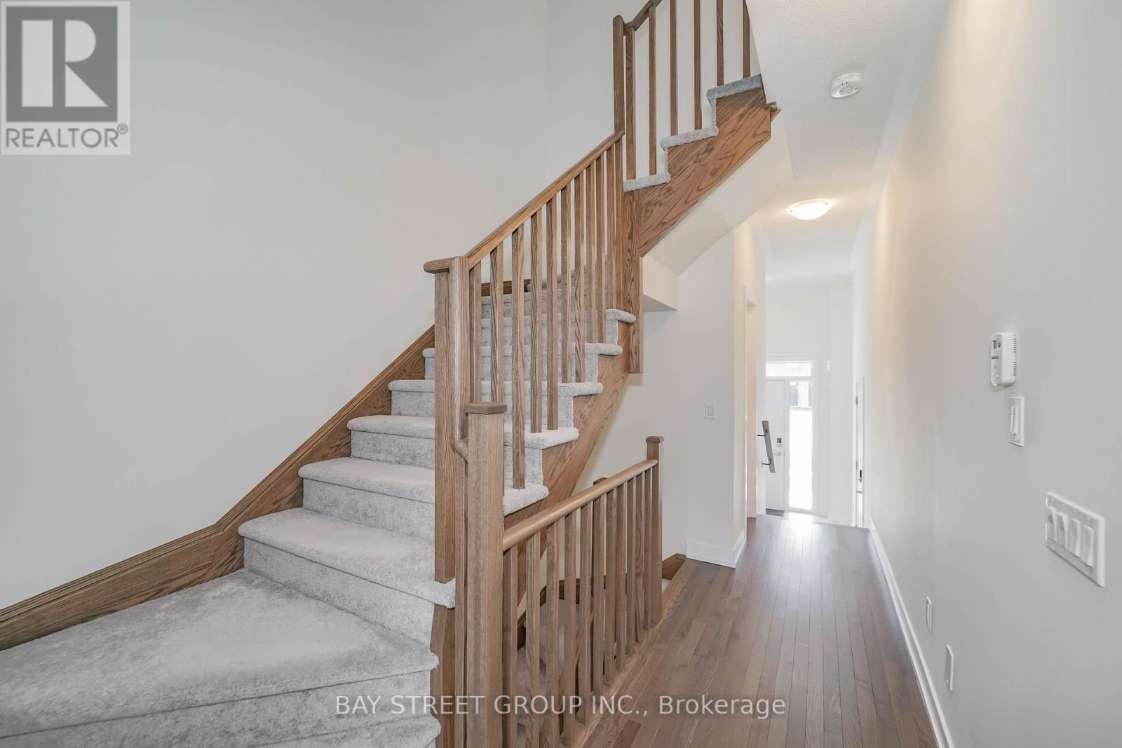 1109 THOMPSON DRIVE Image 9