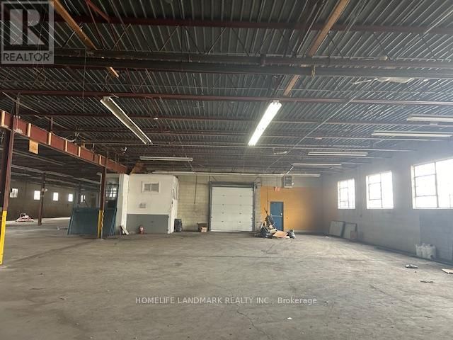 1820 MIDLAND AVENUE Image 5