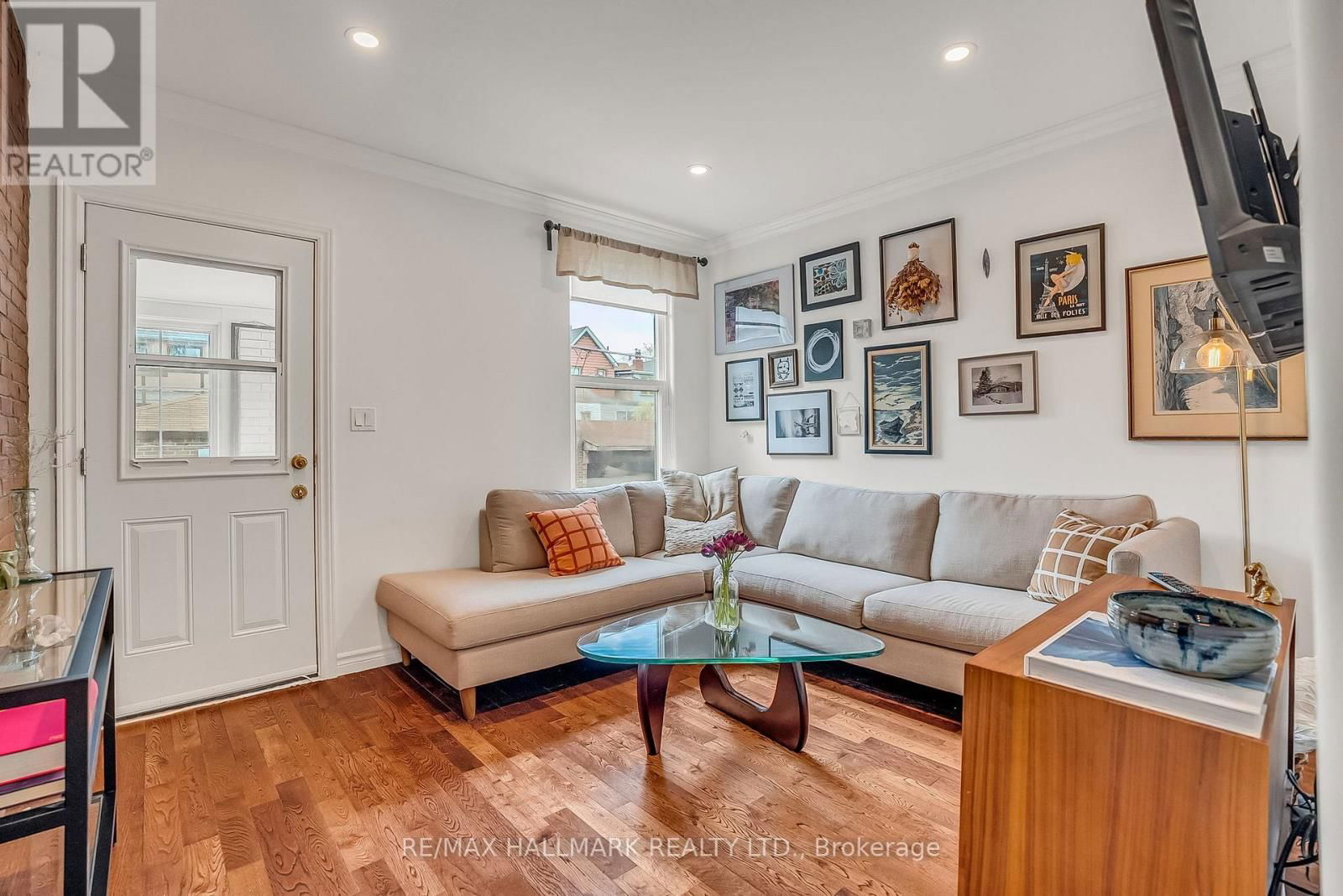1043 CRAVEN ROAD Image 5