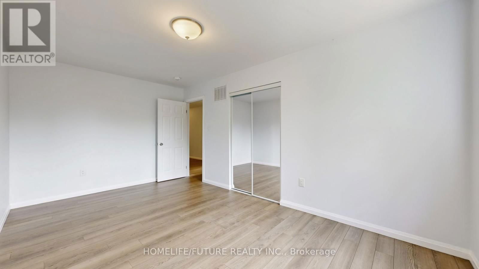96 INVERGORDON AVENUE Image 17
