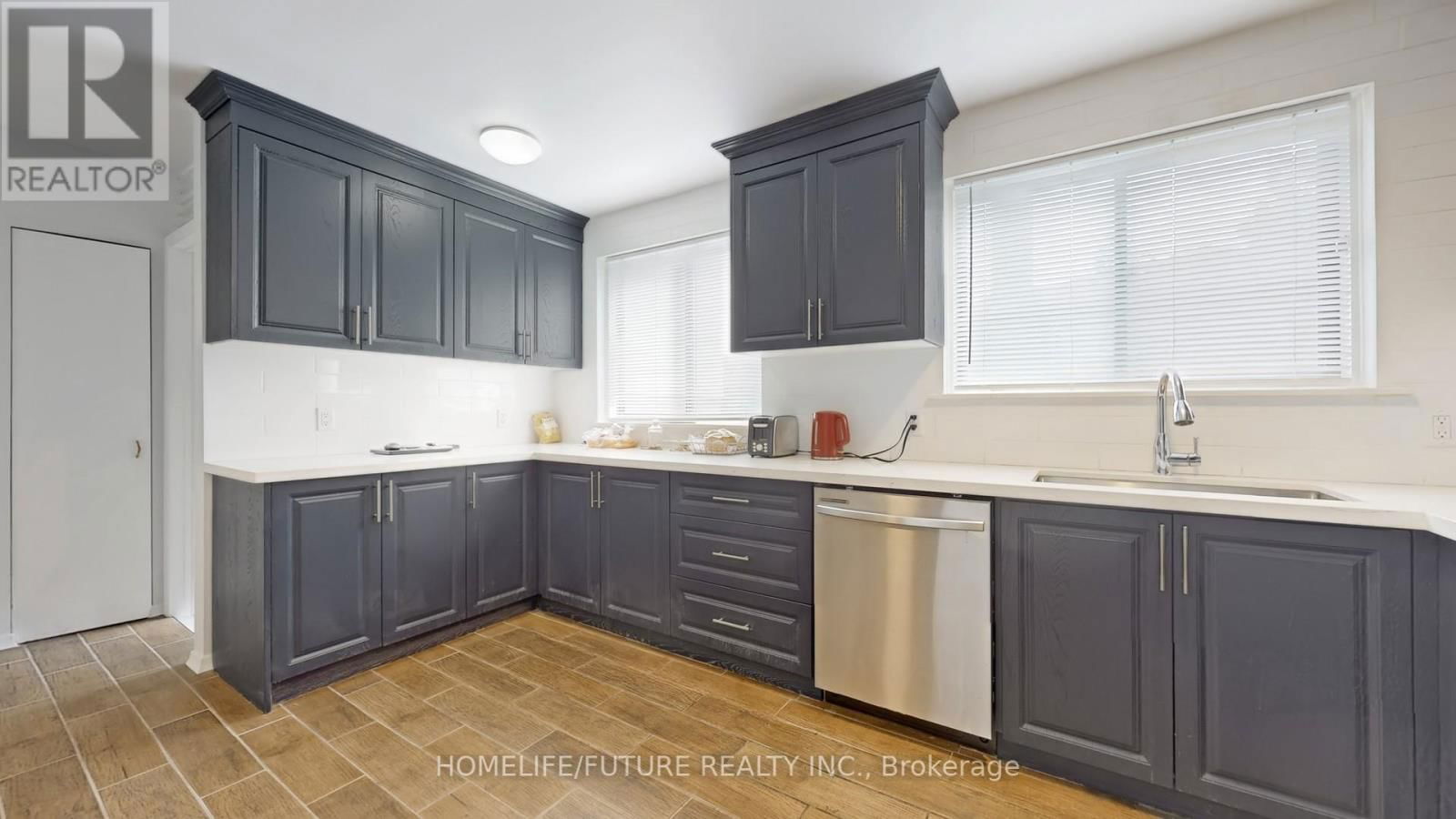 96 INVERGORDON AVENUE Image 4