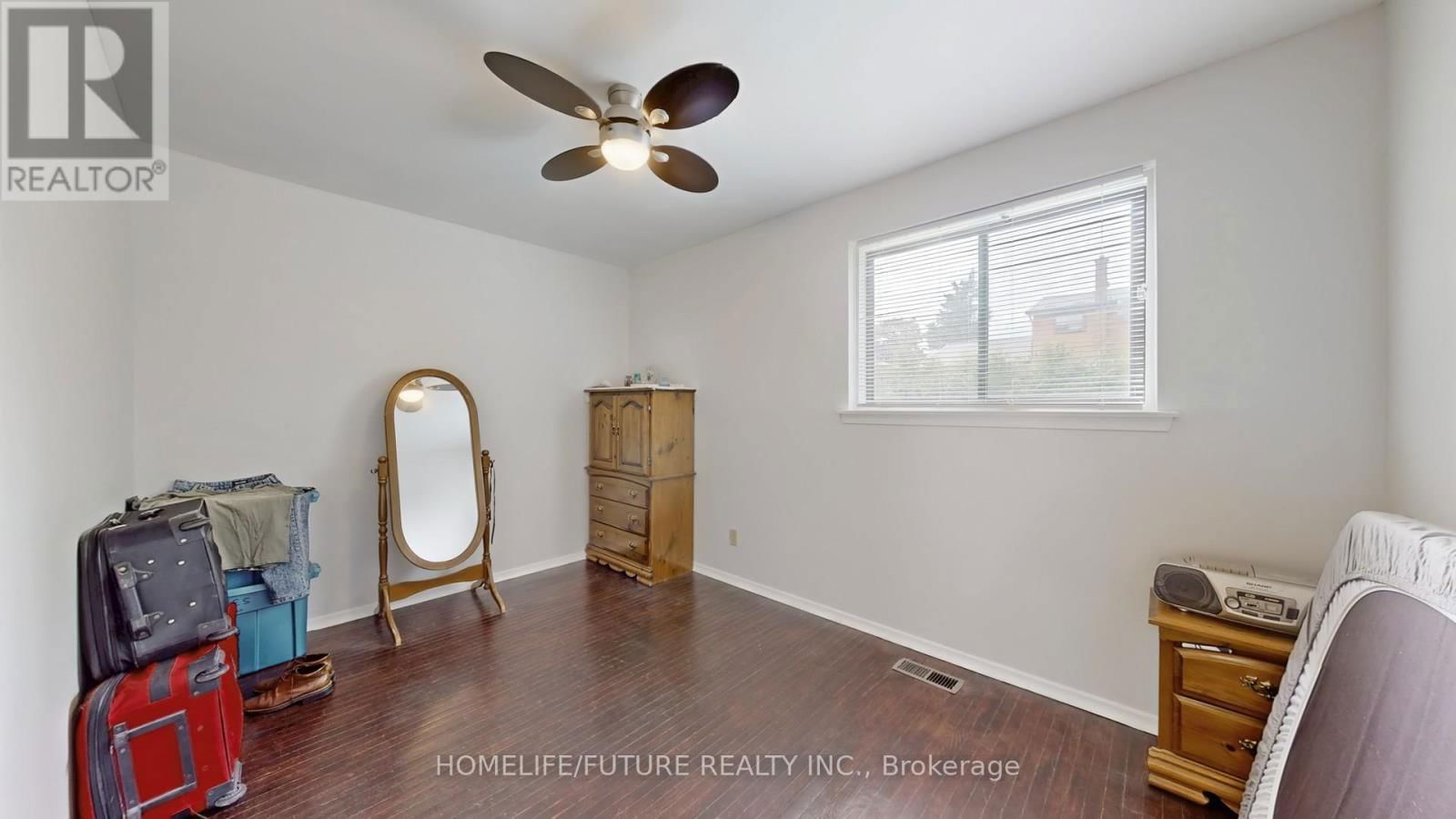 96 INVERGORDON AVENUE Image 6
