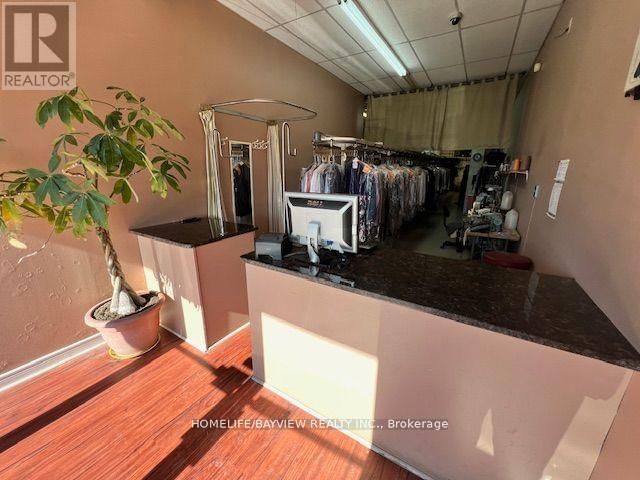 5512 LAWRENCE AVENUE EAST Image 5