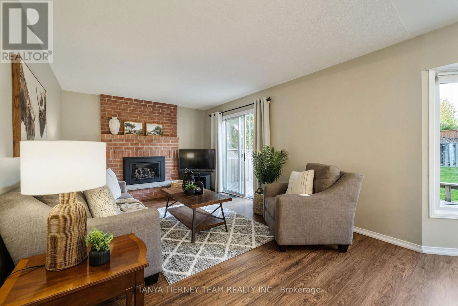 60 GLEN DHU DRIVE Image 12