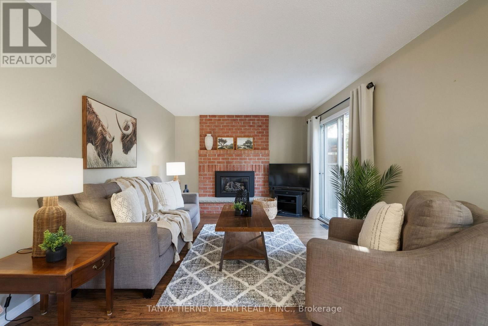 60 GLEN DHU DRIVE Image 13