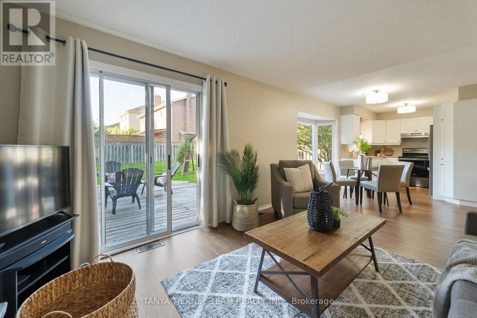 60 GLEN DHU DRIVE Image 14