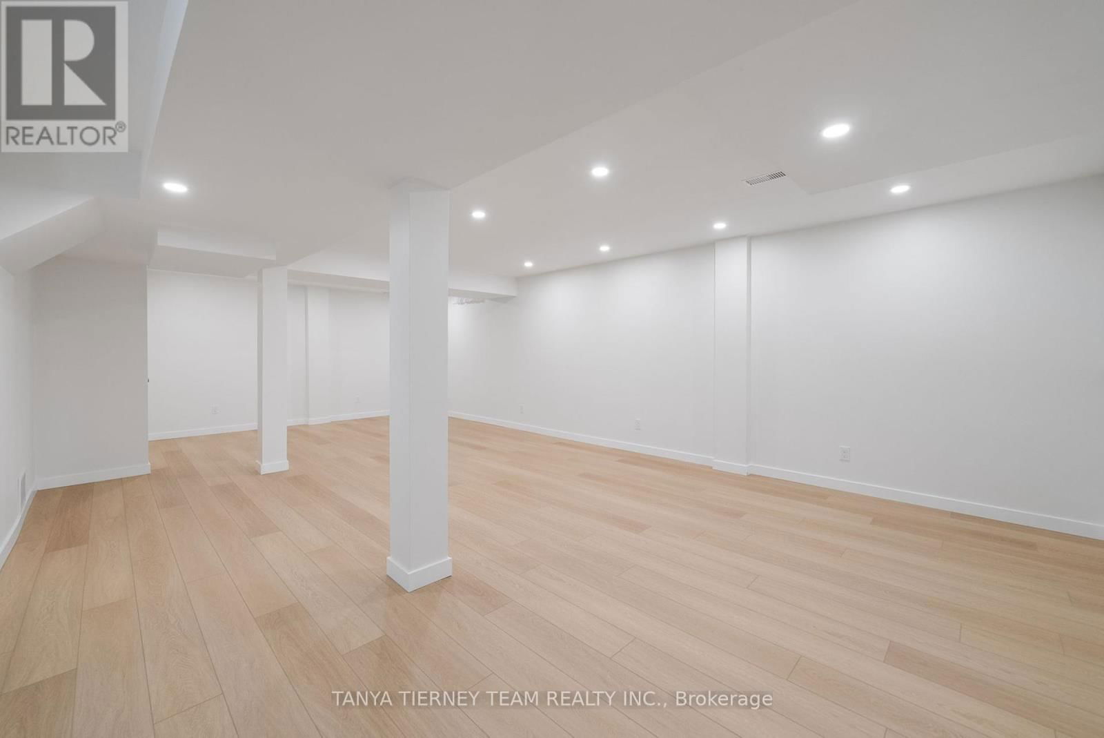 60 GLEN DHU DRIVE Image 33