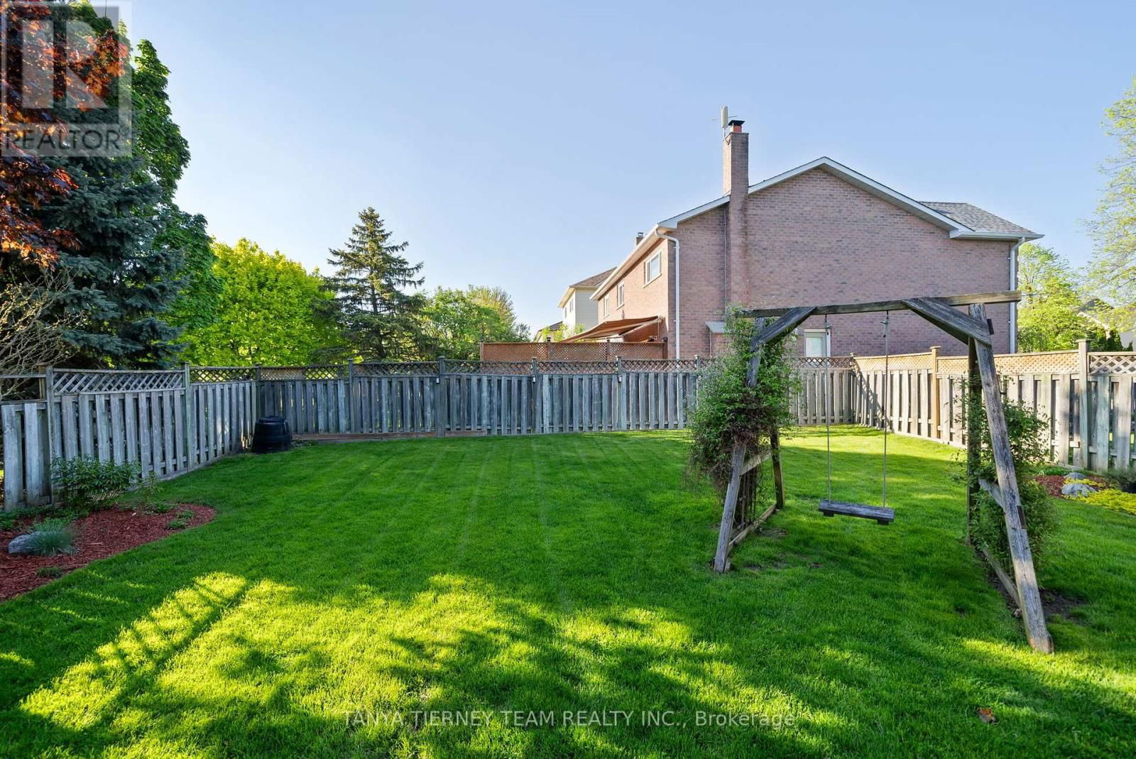 60 GLEN DHU DRIVE Image 40