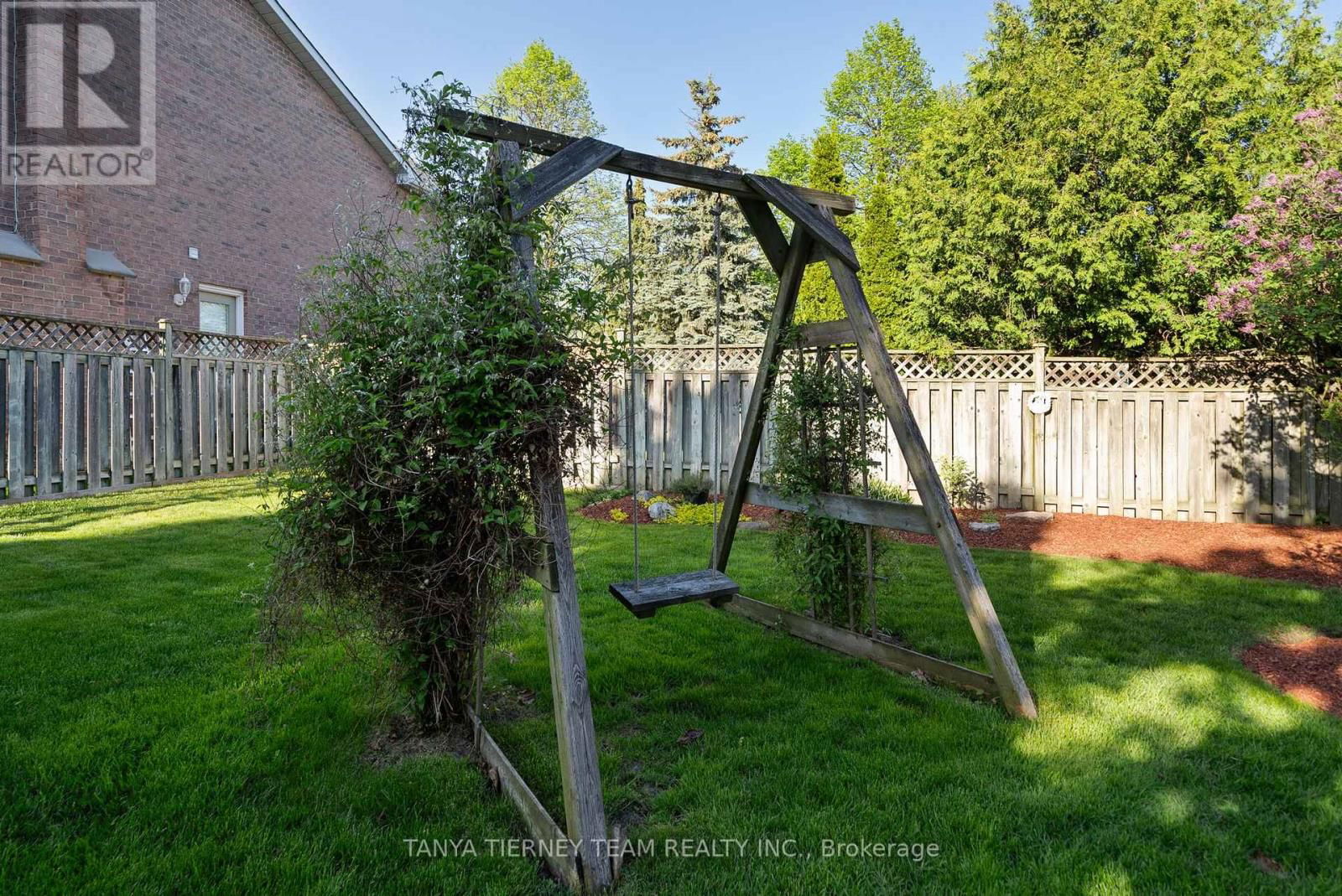 60 GLEN DHU DRIVE Image 41