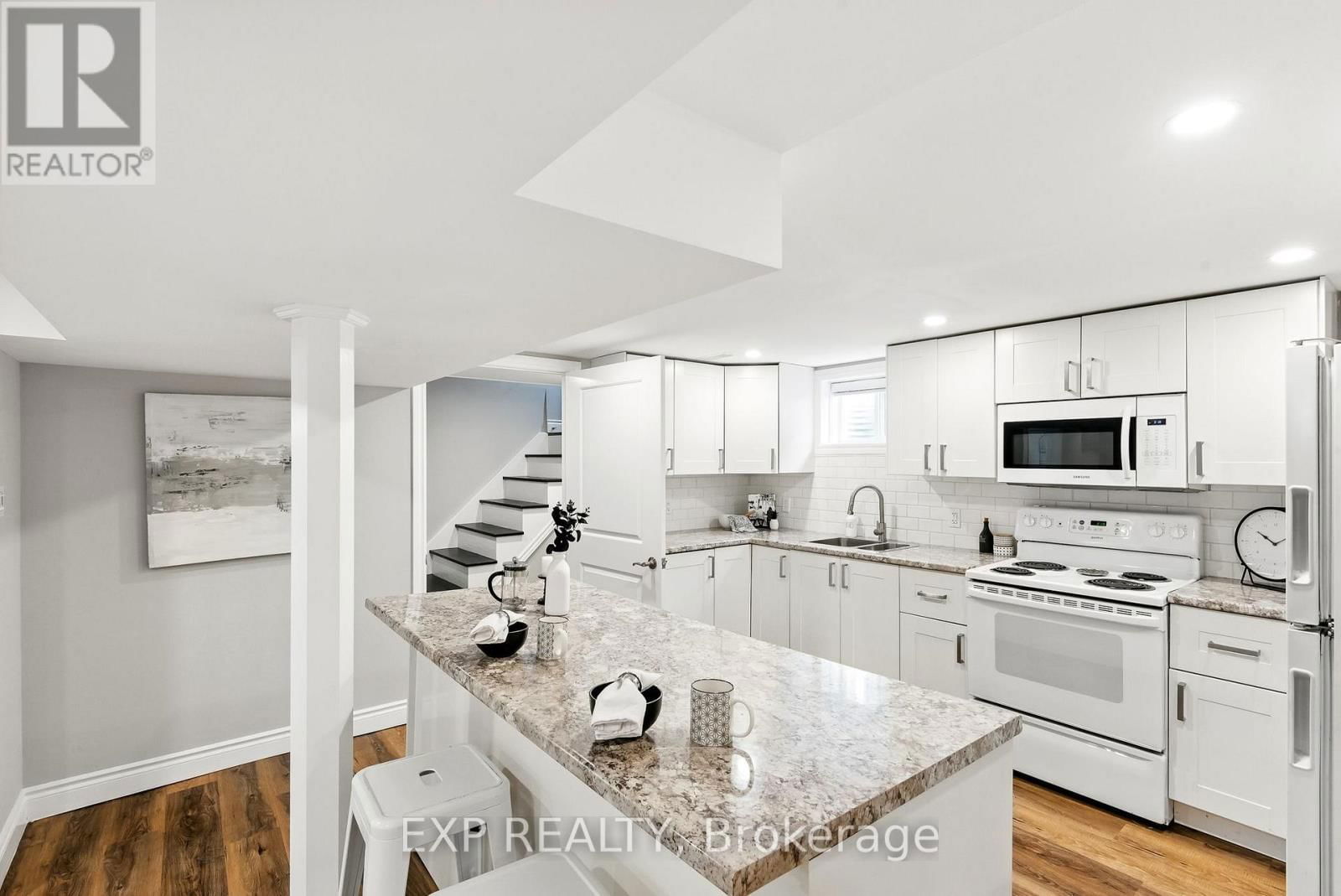 505 CRERAR AVENUE Image 26