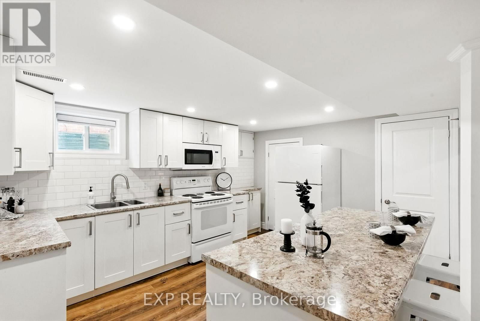 505 CRERAR AVENUE Image 27