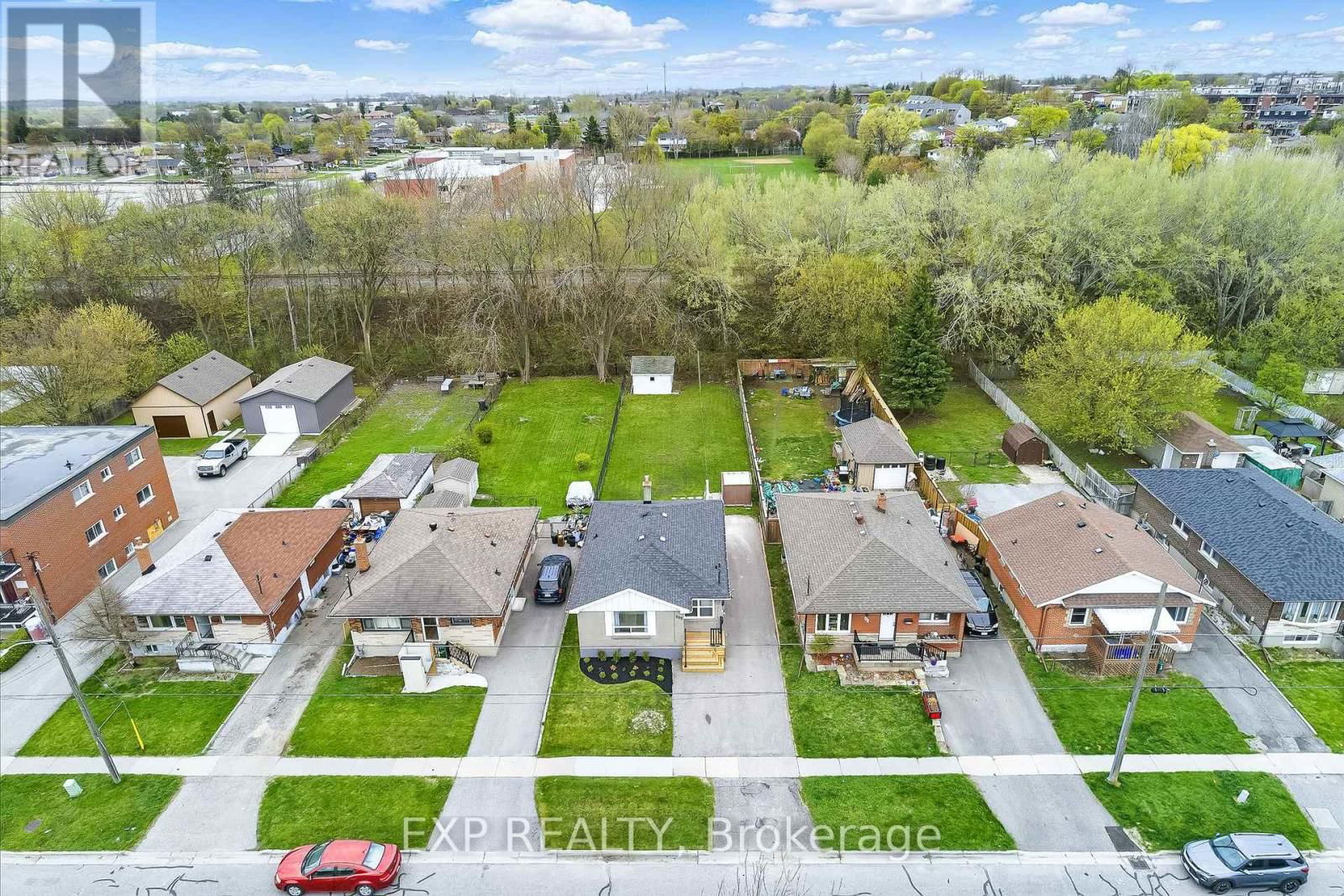 505 CRERAR AVENUE Image 4
