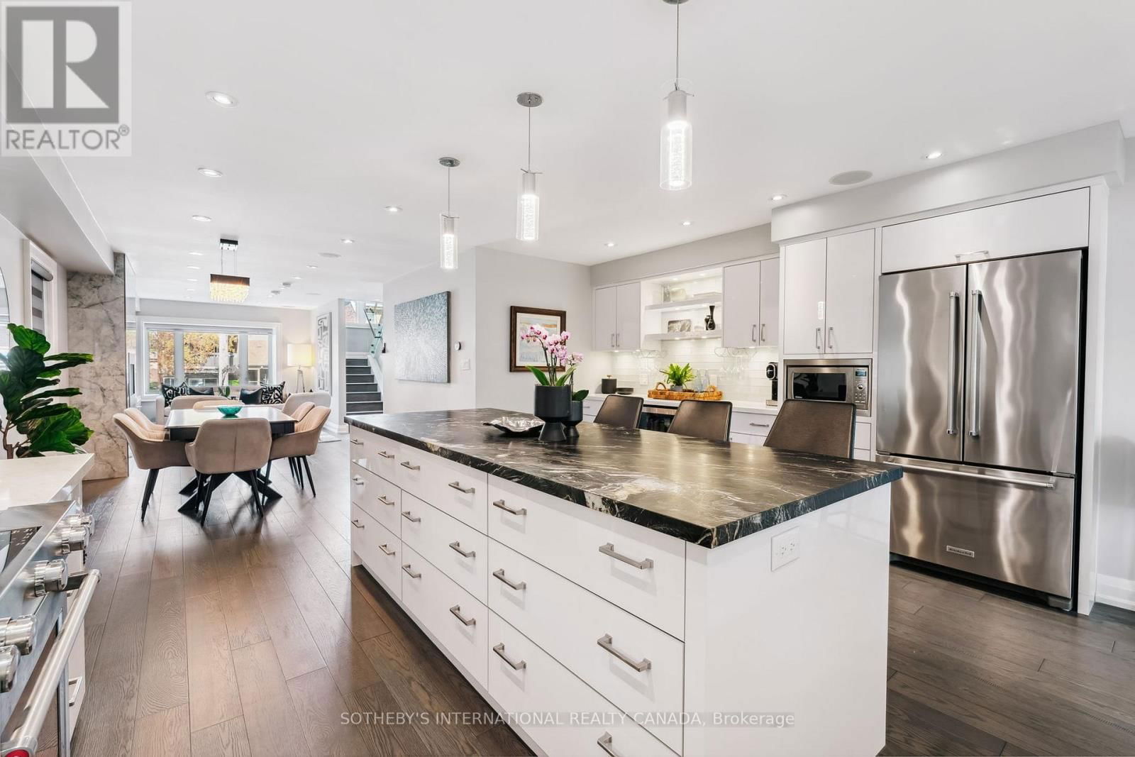 34 EATON AVENUE Image 12