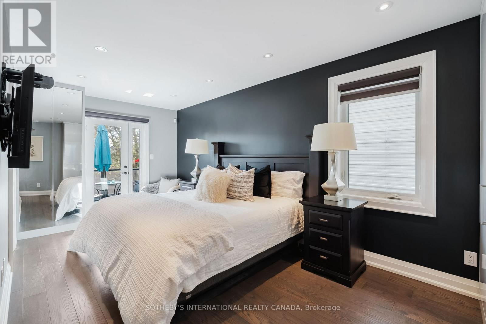 34 EATON AVENUE Image 23