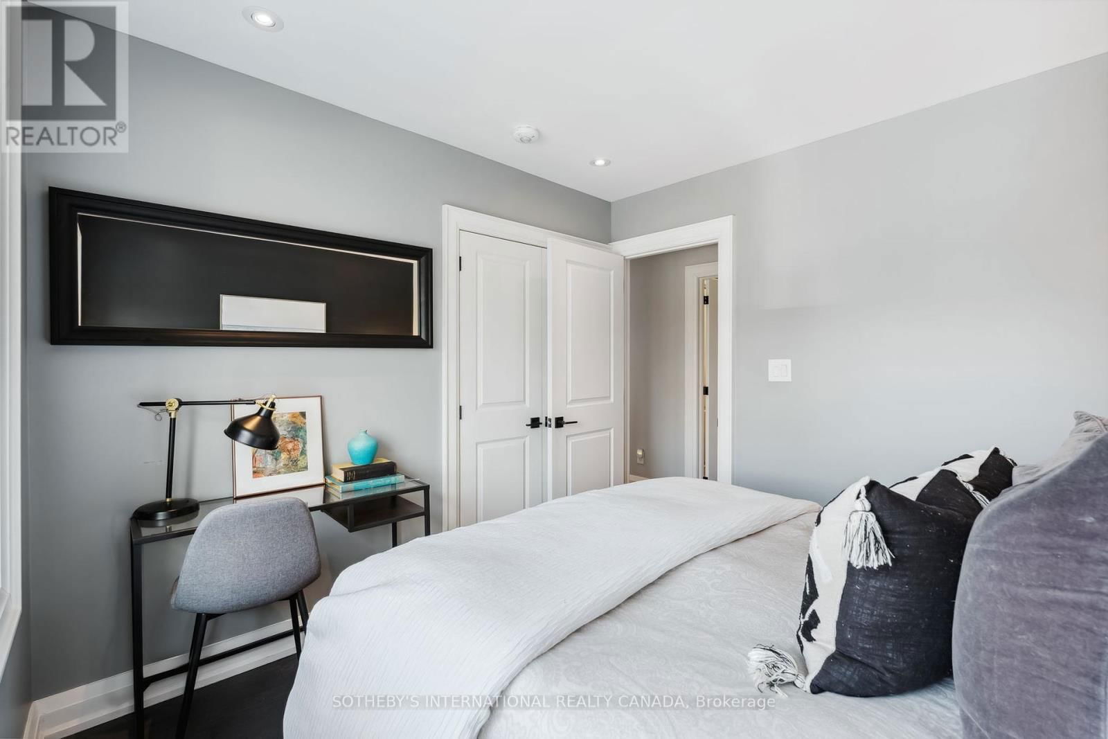 34 EATON AVENUE Image 30