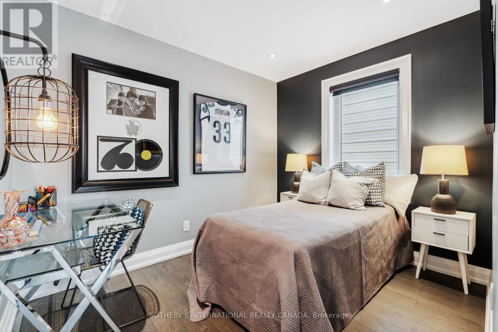 34 EATON AVENUE Image 31