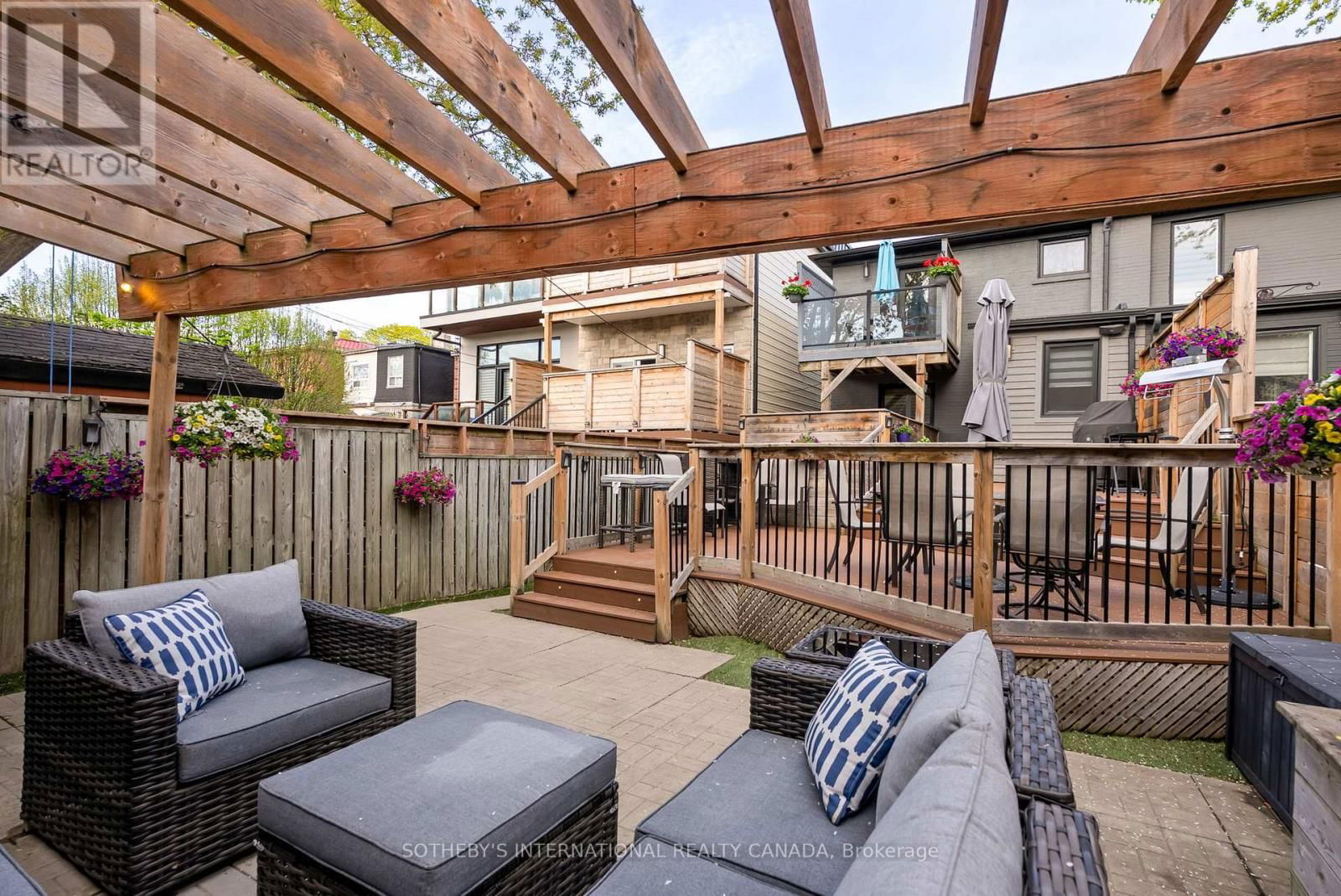 34 EATON AVENUE Image 42
