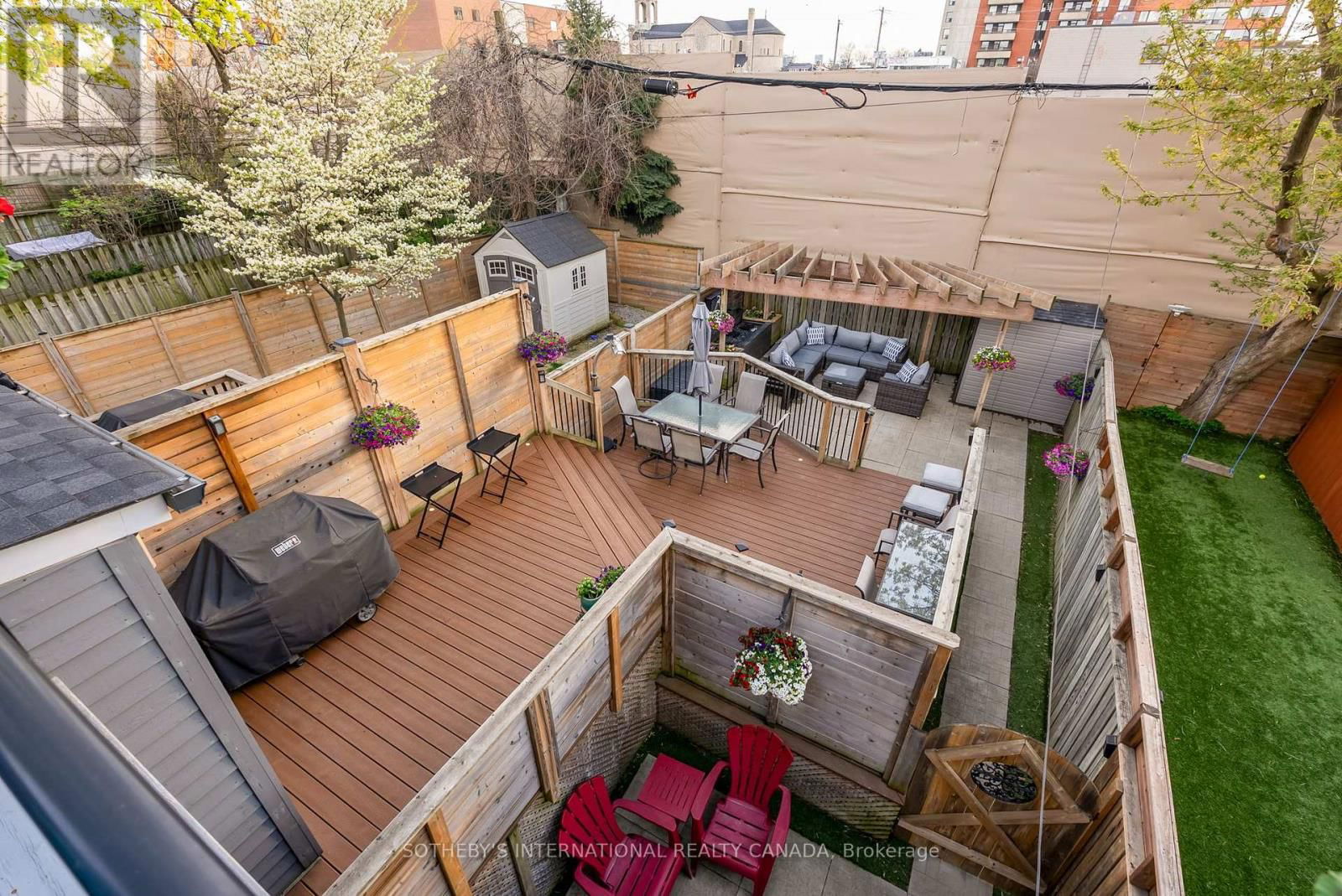 34 EATON AVENUE Image 46