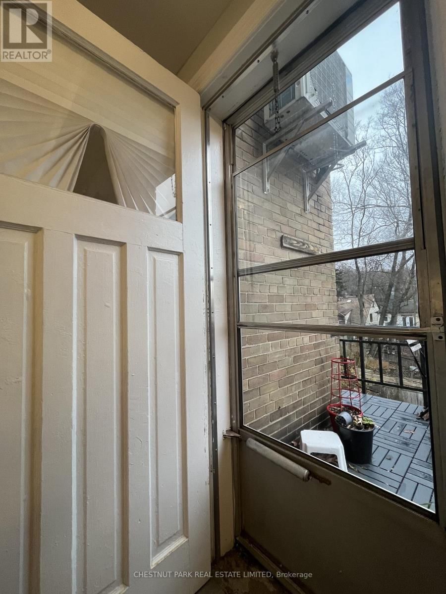 5 KINGSWOOD ROAD Image 20