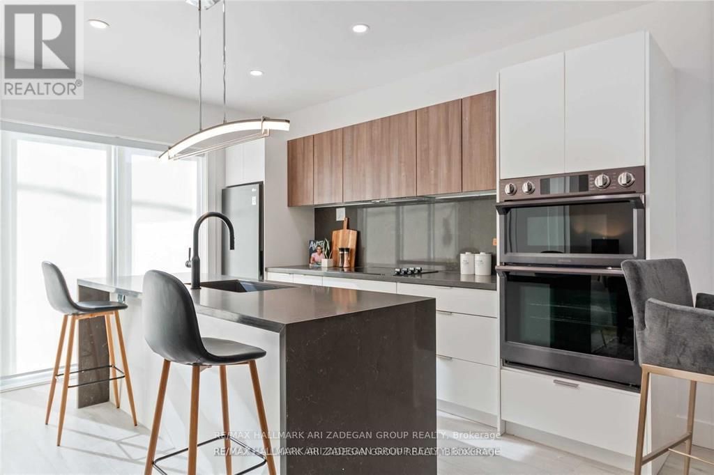 2 - 16 MINTO STREET Image 1