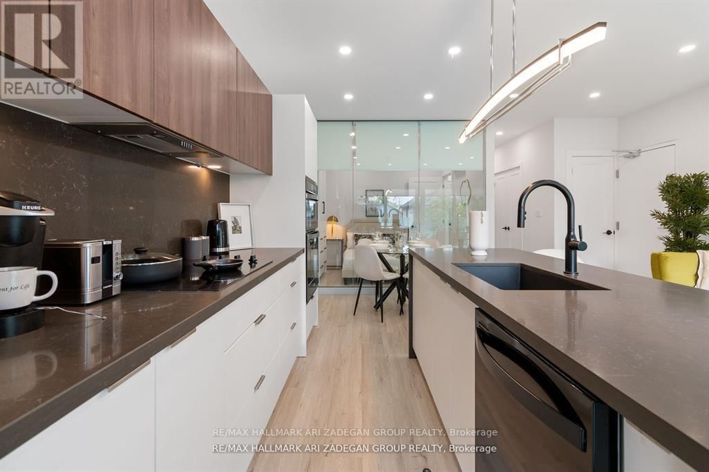 2 - 16 MINTO STREET Image 12