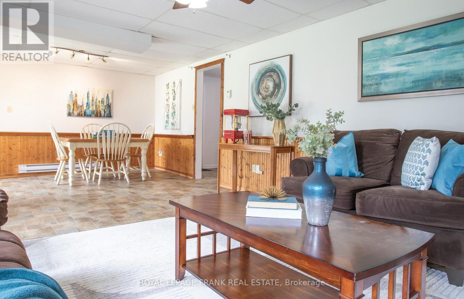24 PEARL DRIVE Image 35