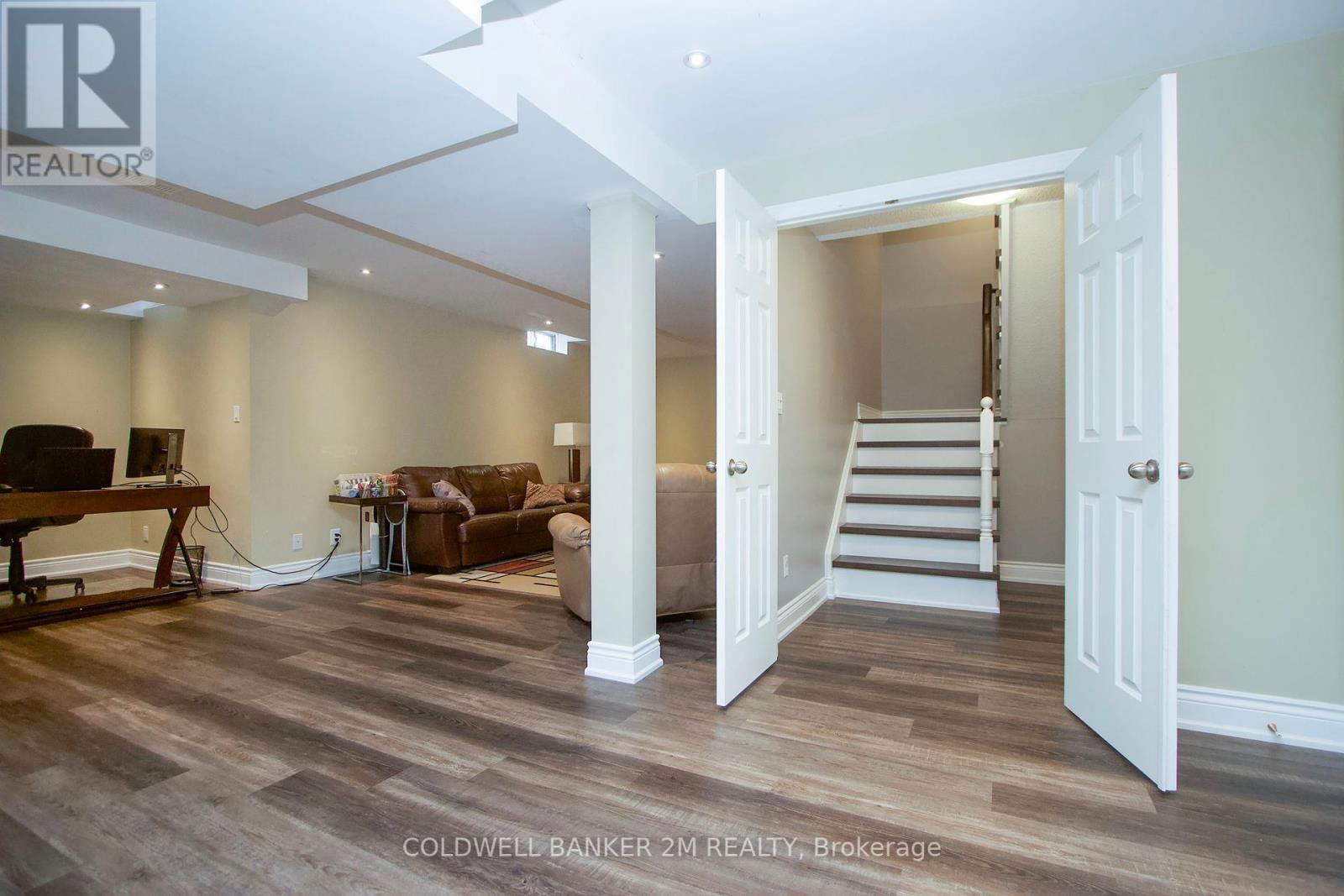 3 POGSON DRIVE Image 31