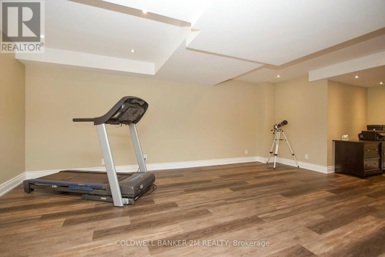 3 POGSON DRIVE Image 34