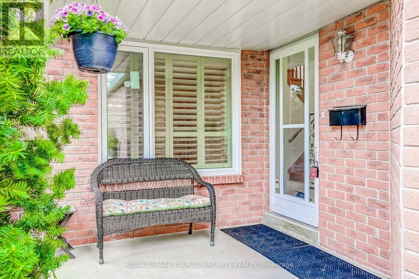 660 FOXWOOD TRAIL Image 4