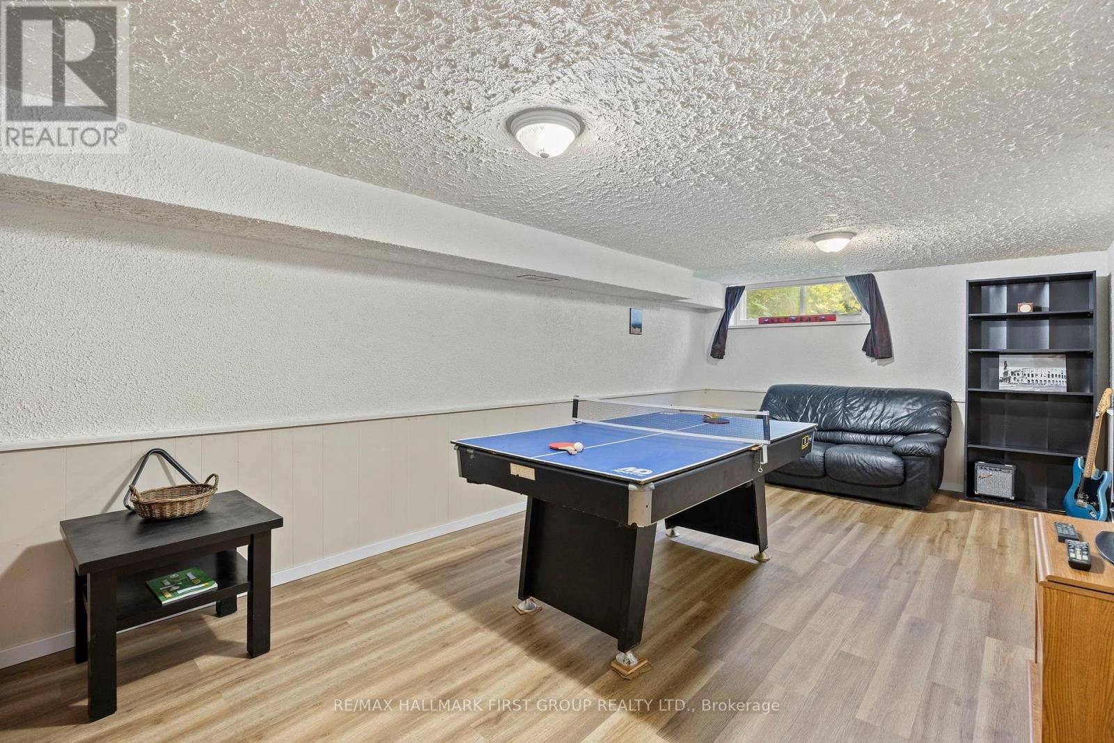 121 EMPEROR STREET Image 20