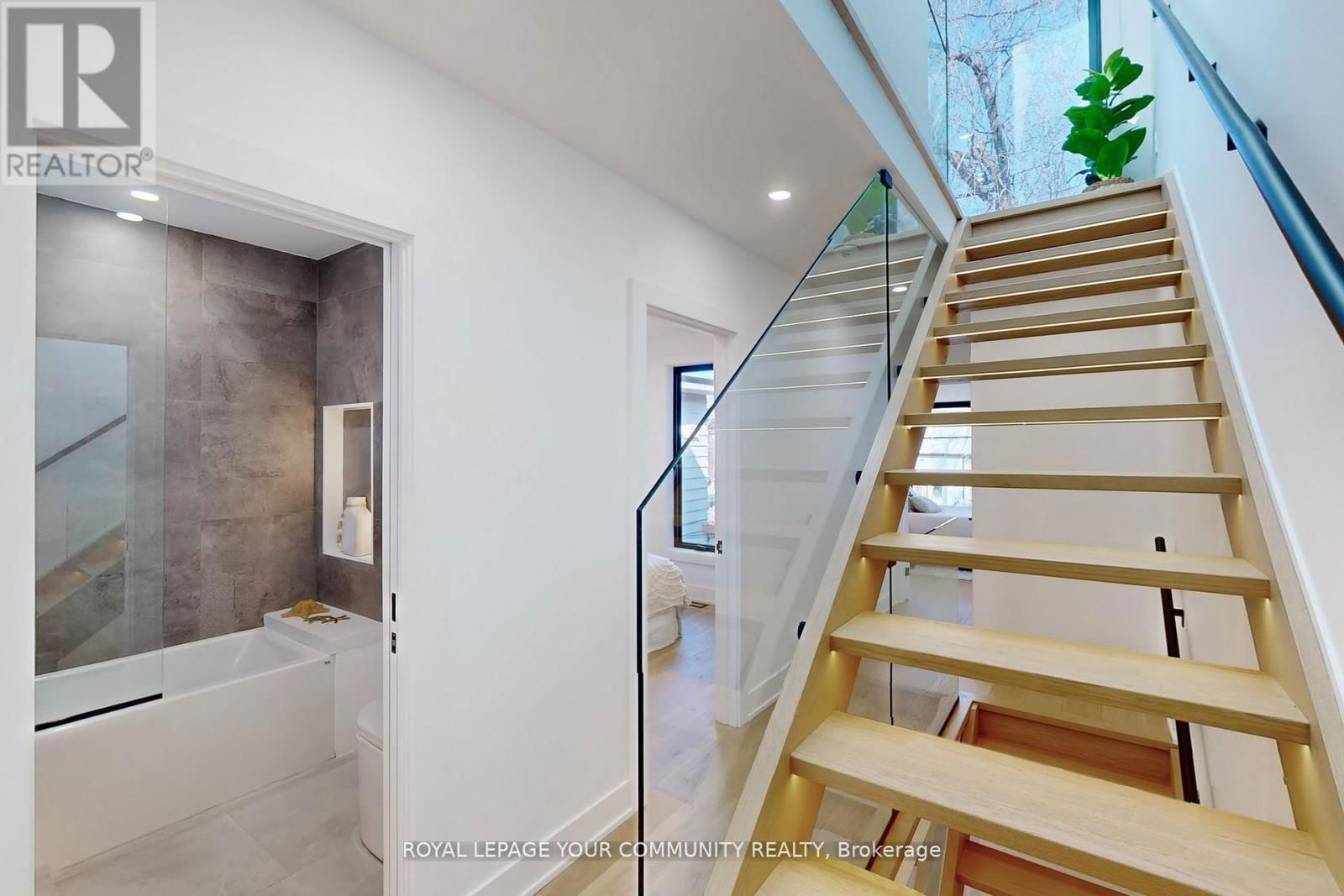 32 ENDEAN AVENUE Image 26