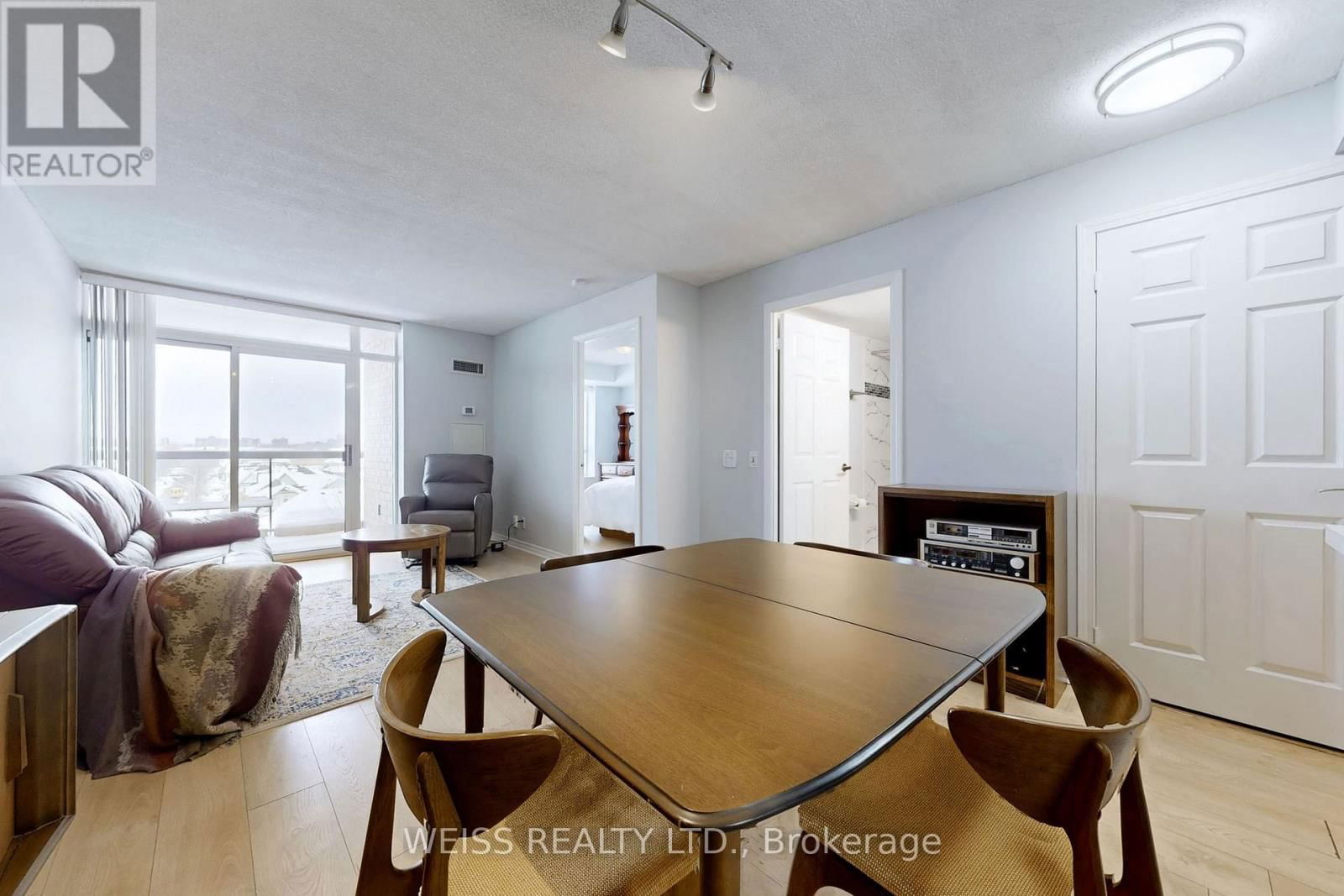529 - 18 MONDEO DRIVE Image 16