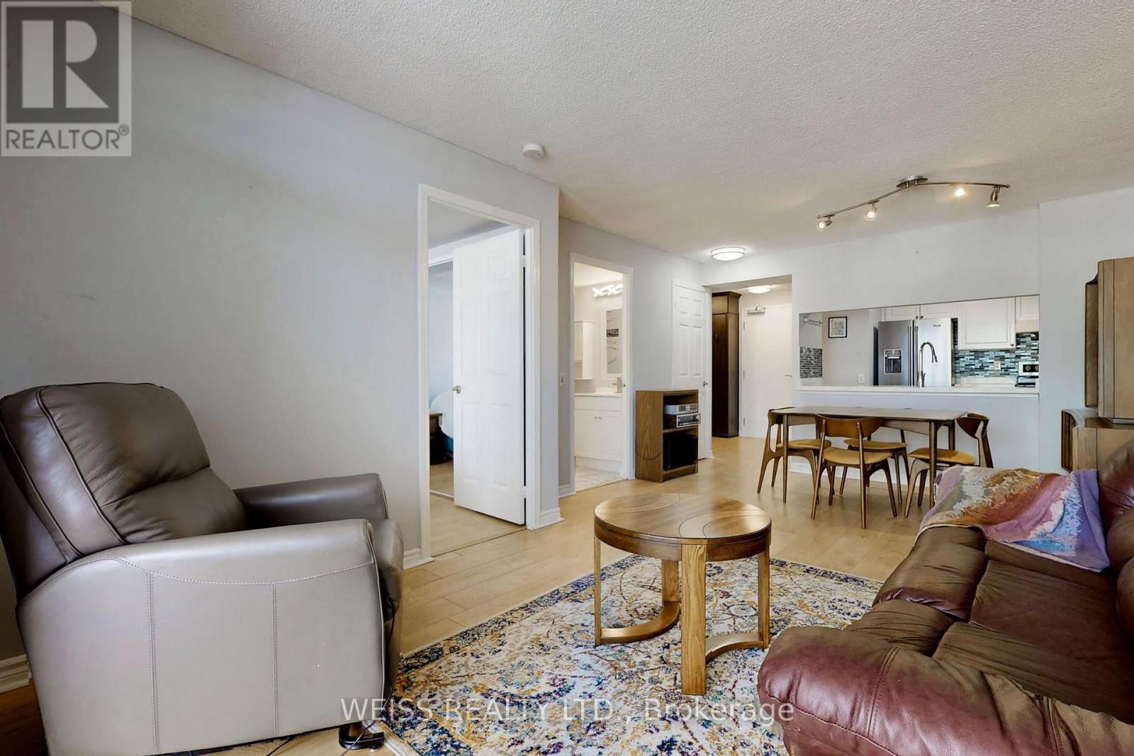 529 - 18 MONDEO DRIVE Image 8