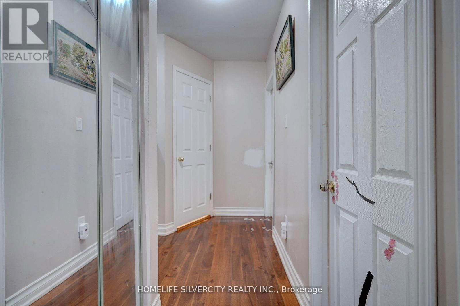 161 AUGUST AVENUE Image 19