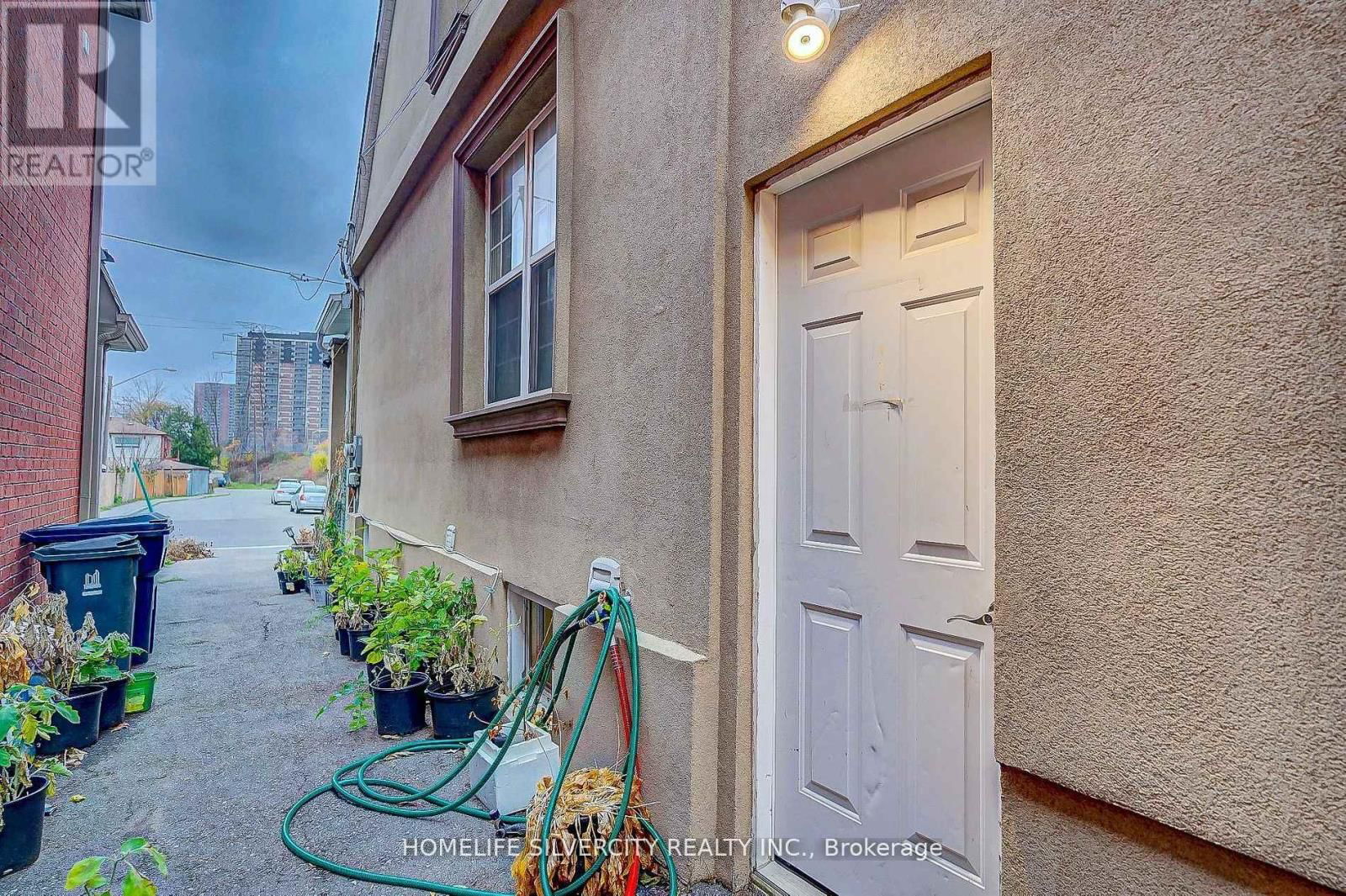 161 AUGUST AVENUE Image 26