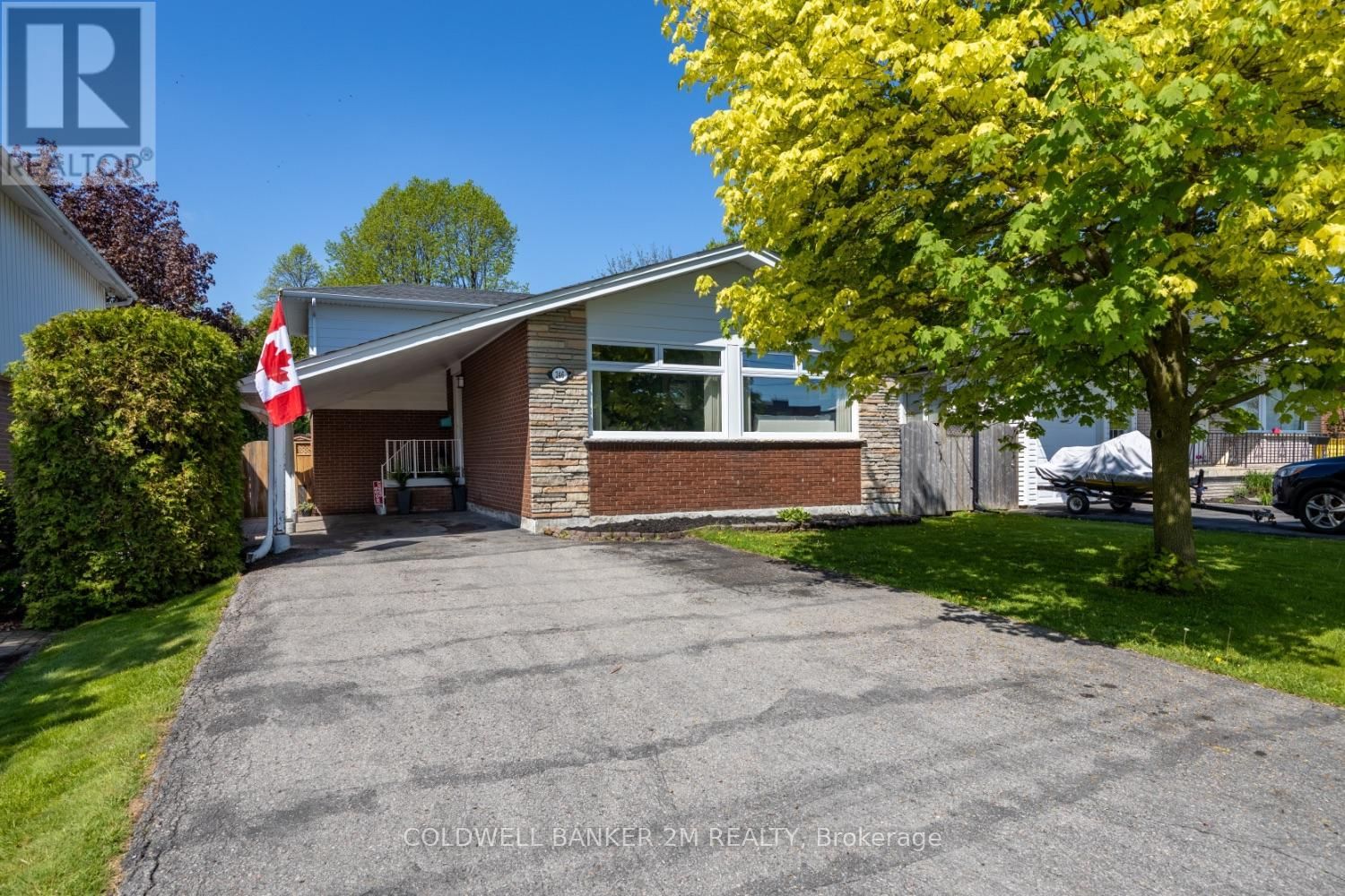 246 HARMONY ROAD NORTH Image 1