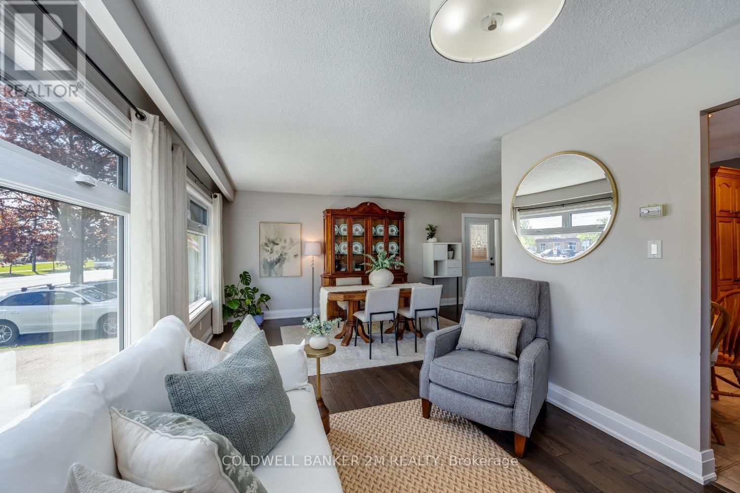 246 HARMONY ROAD NORTH Image 11
