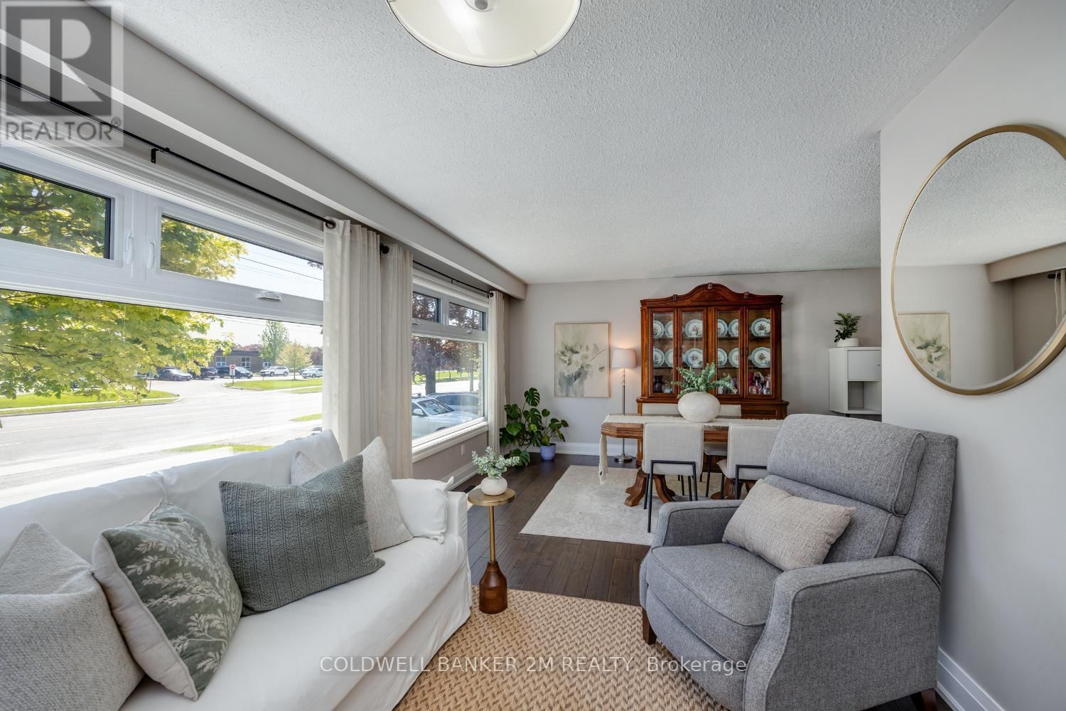 246 HARMONY ROAD NORTH Image 12