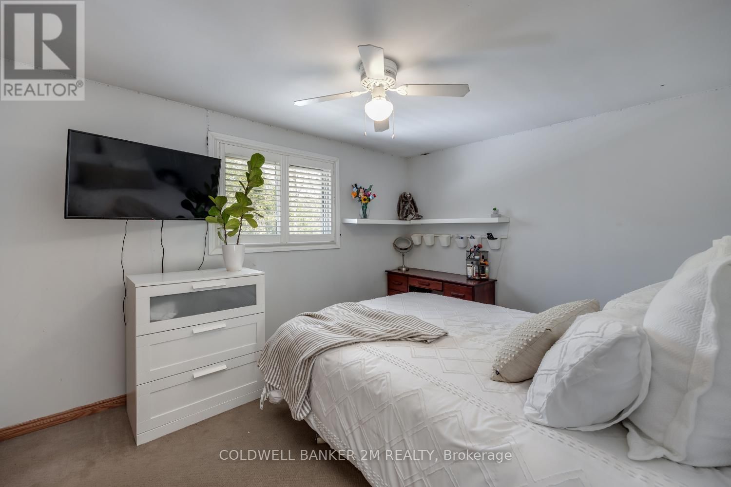 246 HARMONY ROAD NORTH Image 26