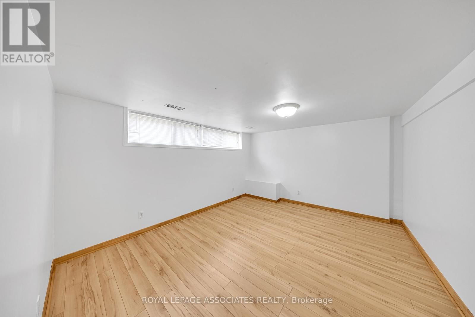 BSMT - 81 KENCLIFF CRESCENT Image 12