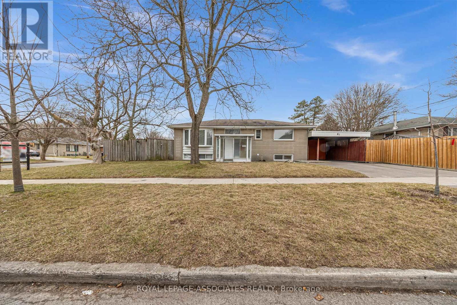 BSMT - 81 KENCLIFF CRESCENT Image 3