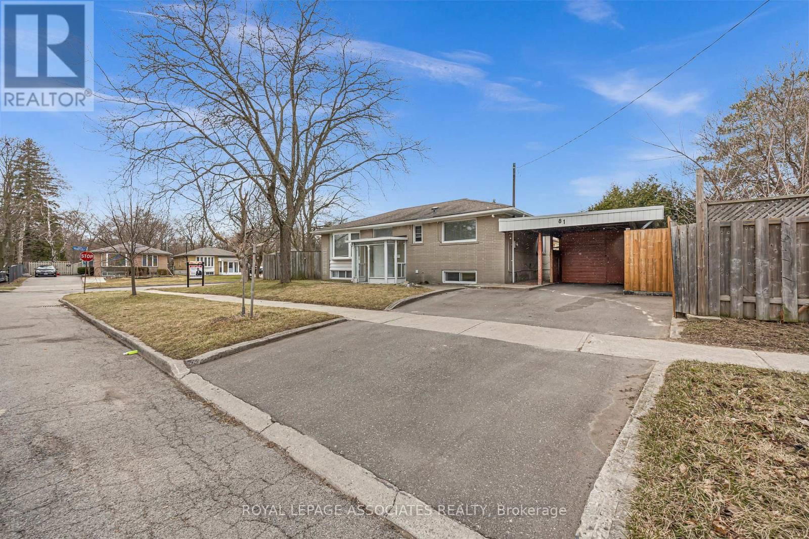 BSMT - 81 KENCLIFF CRESCENT Image 4