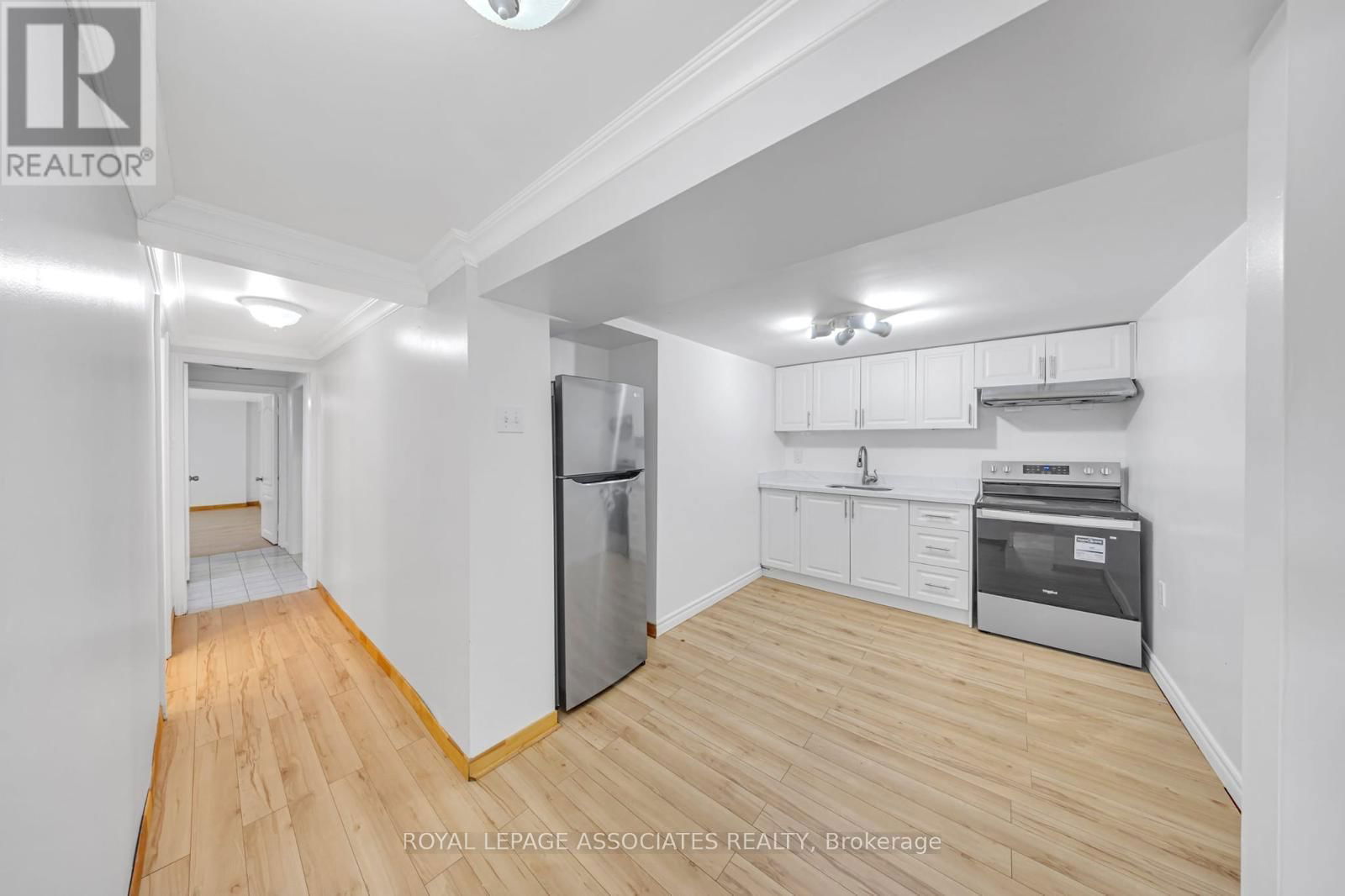 BSMT - 81 KENCLIFF CRESCENT Image 7