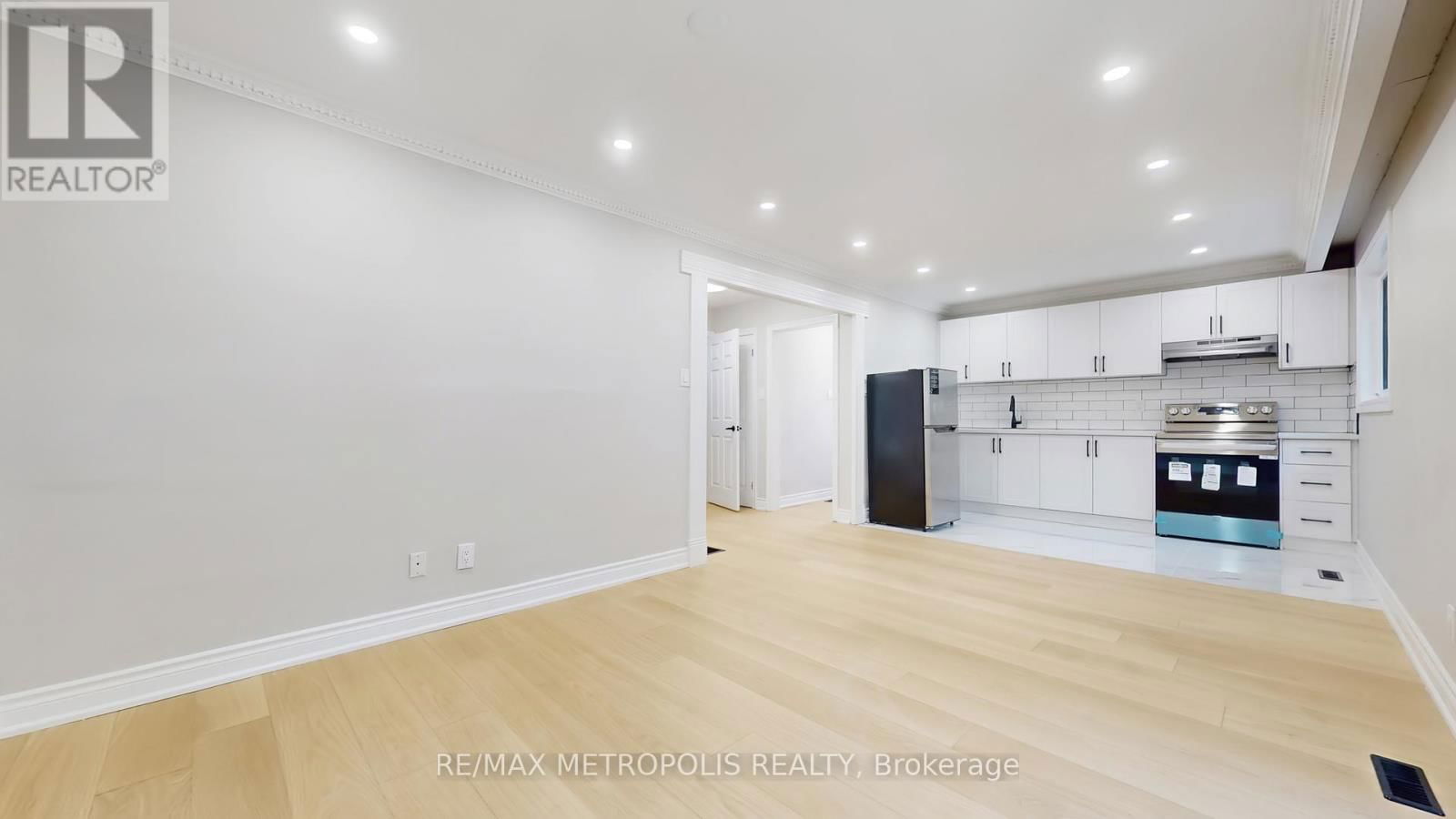 57 ANGORA STREET Image 32